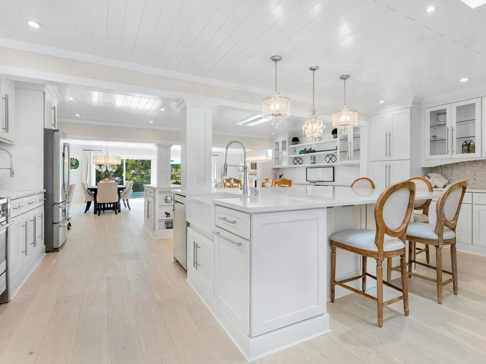144 HARRISON DR