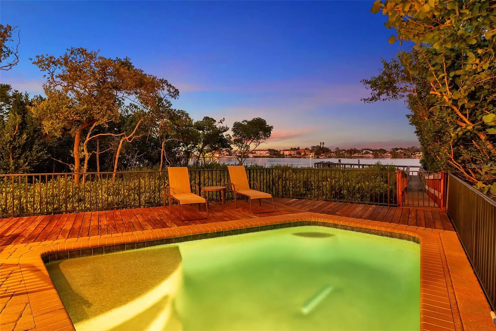 2508 CASEY KEY RD