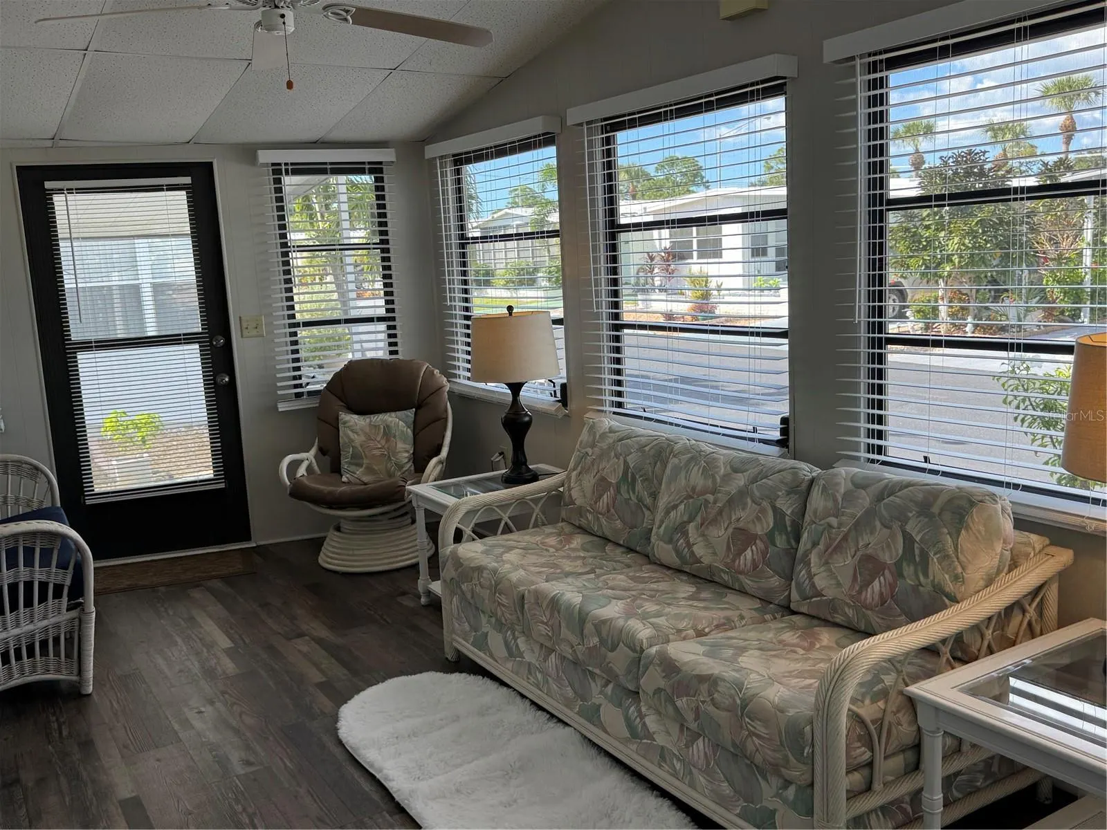 41 LAFITTE DR