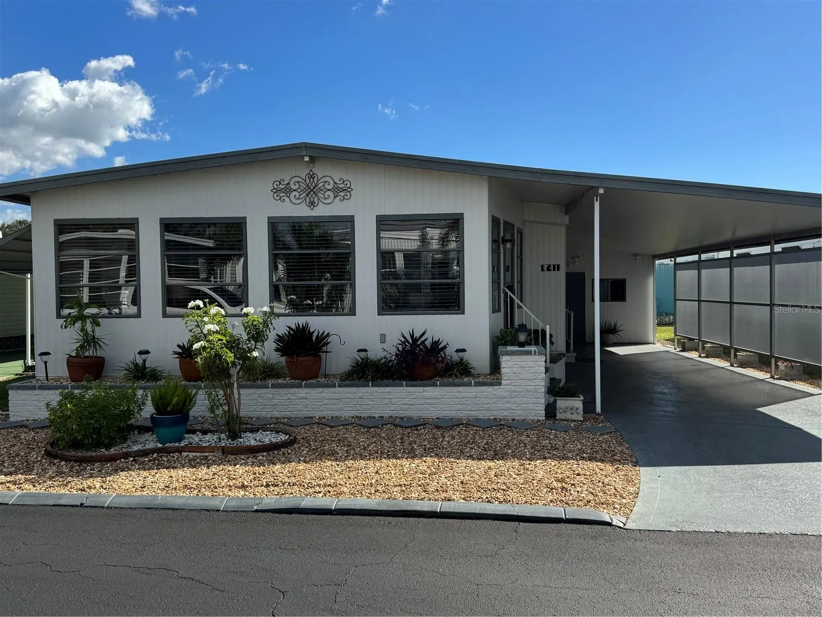 41 LAFITTE DR
