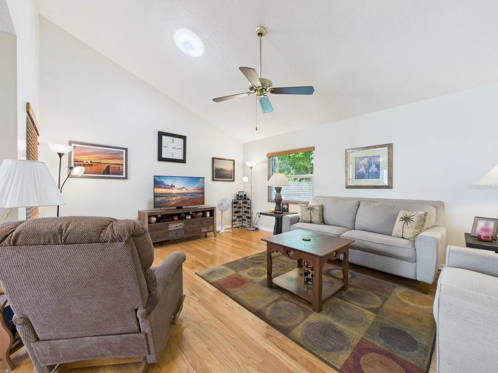 3225 GOLDEN EAGLE LN