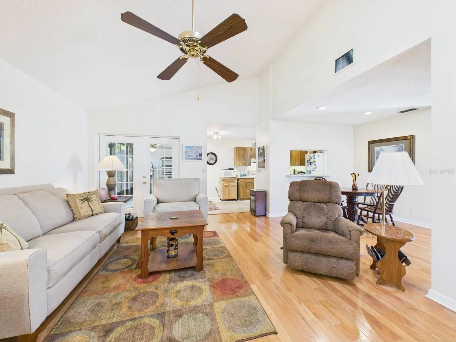 3225 GOLDEN EAGLE LN