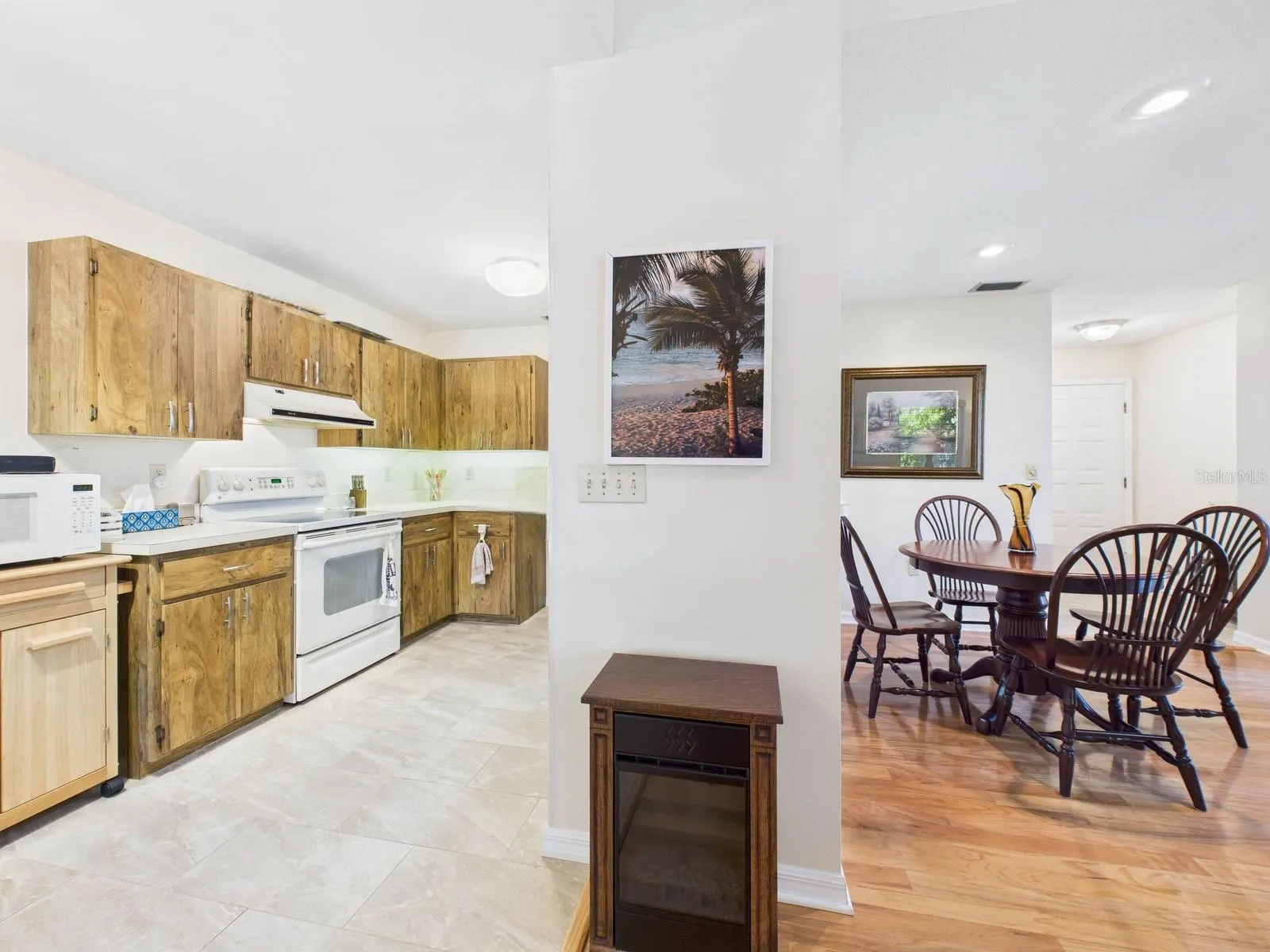 3225 GOLDEN EAGLE LN