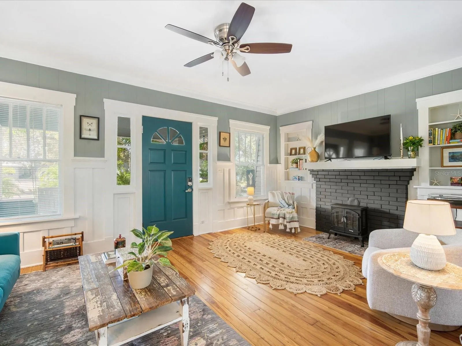 2822 4TH AVE W