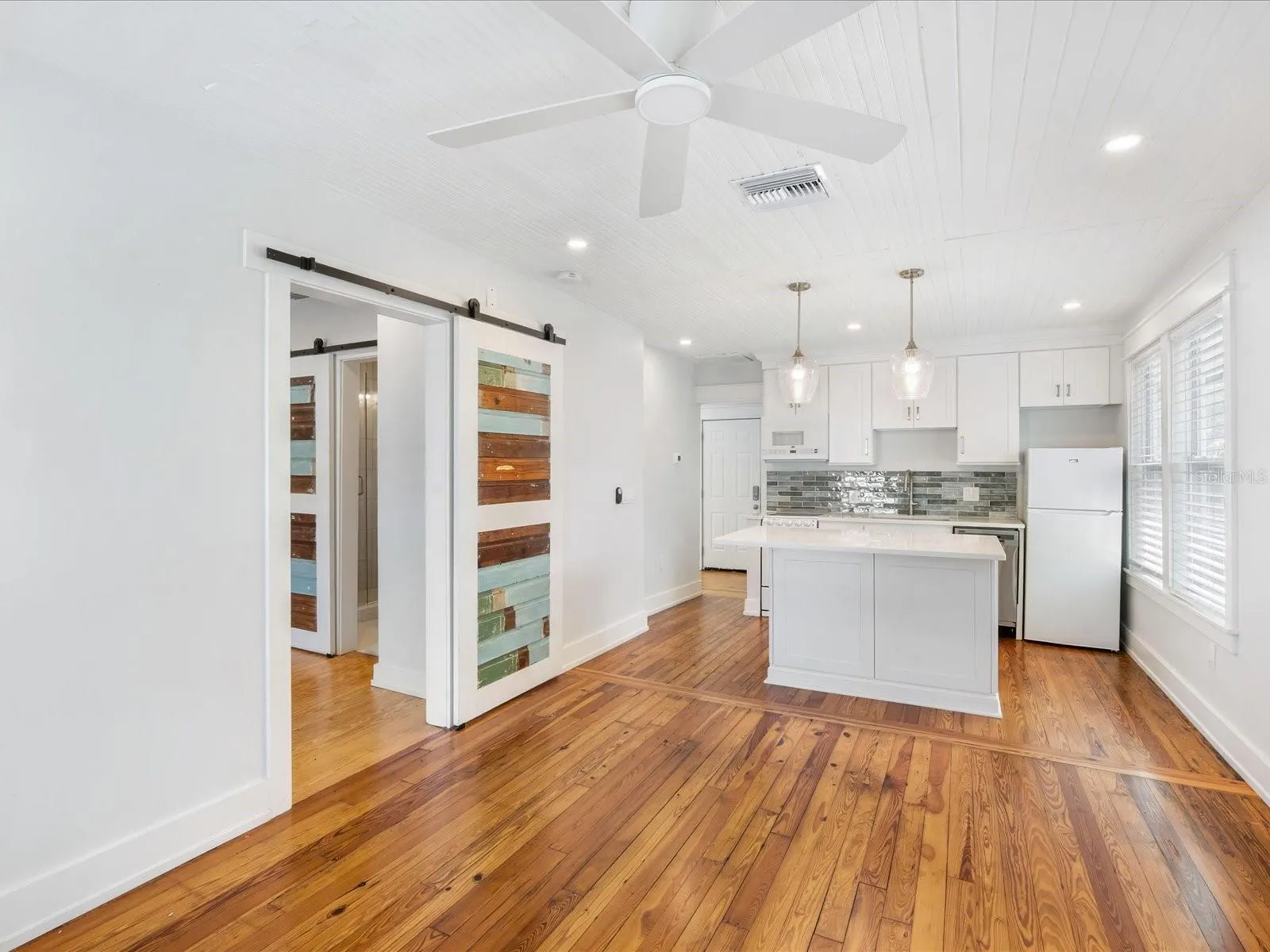 2822 4TH AVE W
