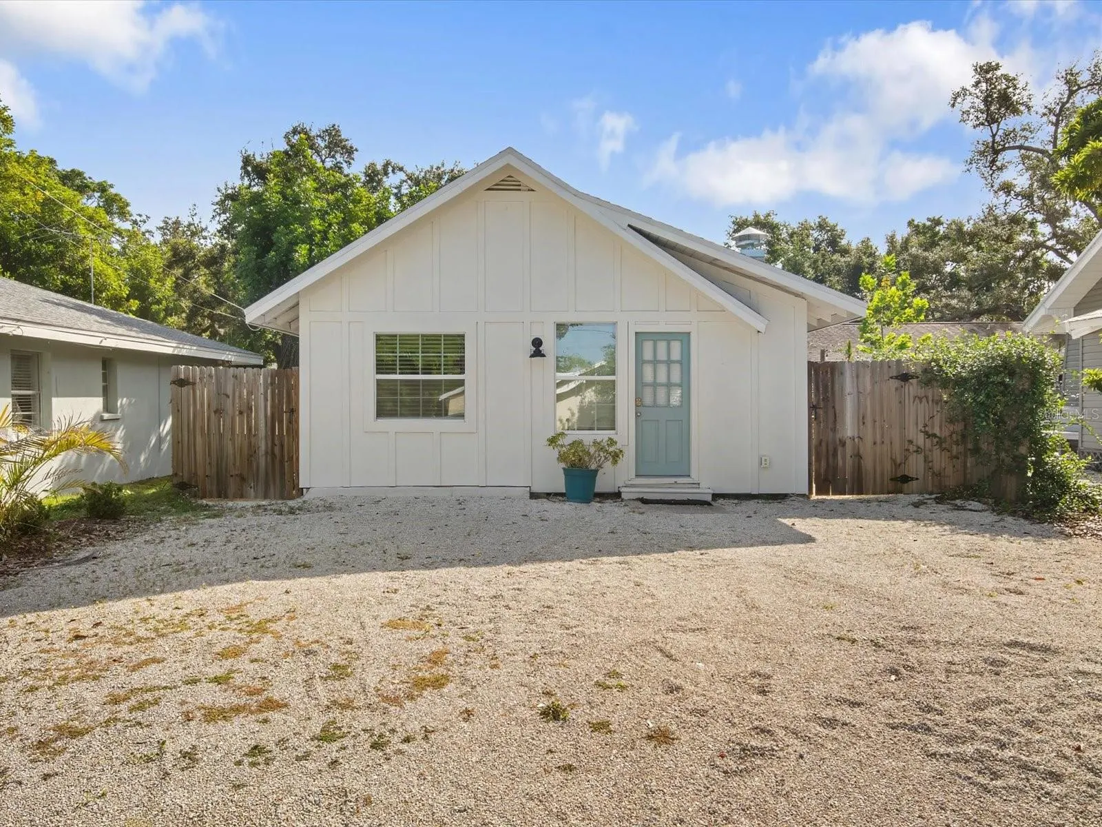 2822 4TH AVE W