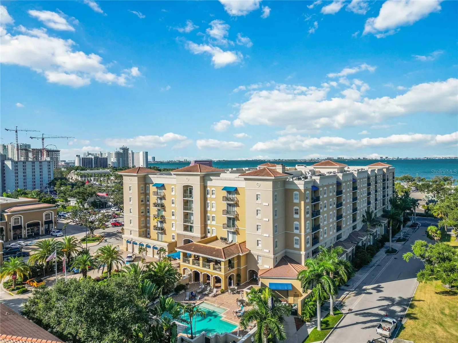 1064 N TAMIAMI TRL #1308, #1308