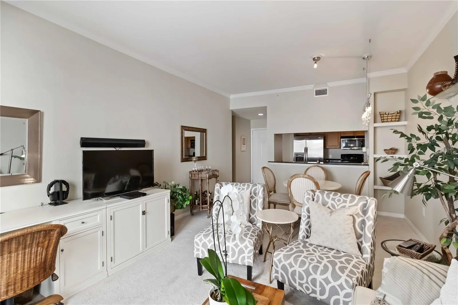 1064 N TAMIAMI TRL #1308, #1308