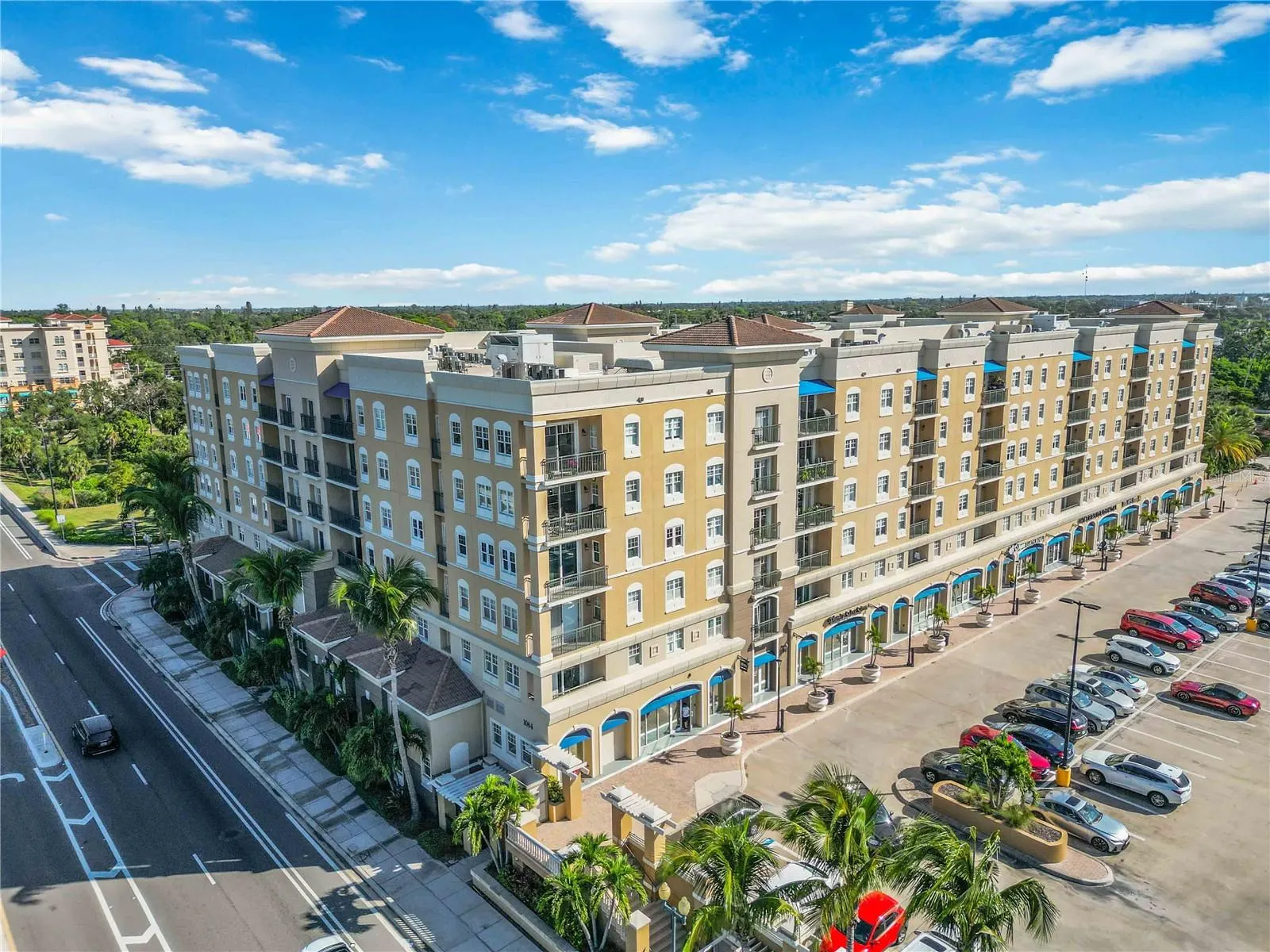 1064 N TAMIAMI TRL #1308, #1308