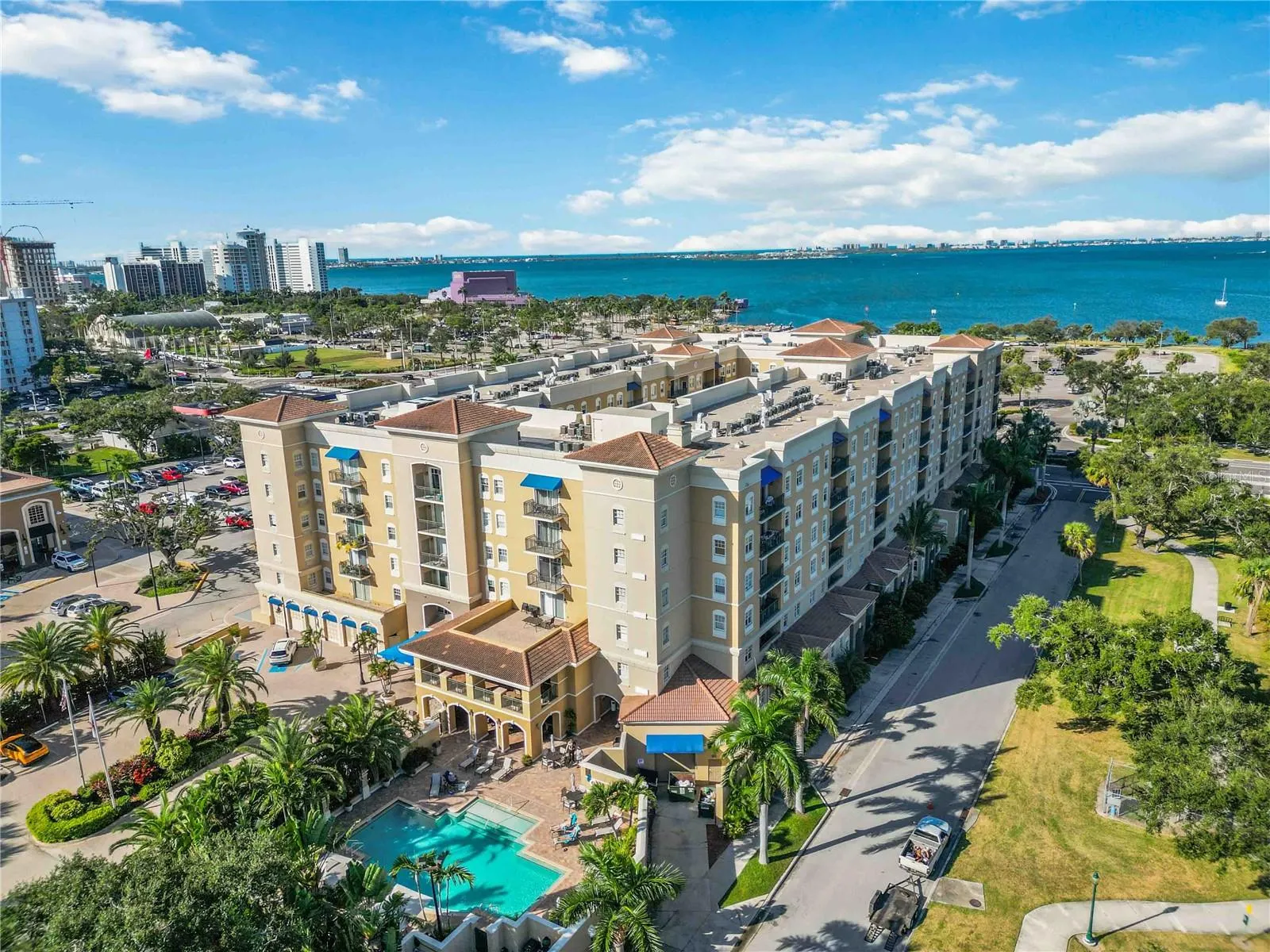 1064 N TAMIAMI TRL #1308, #1308