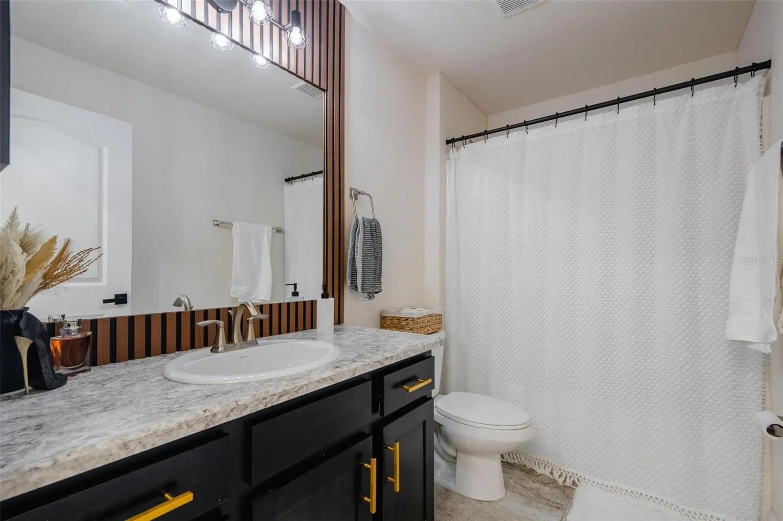 3524 BROWNWOOD TER