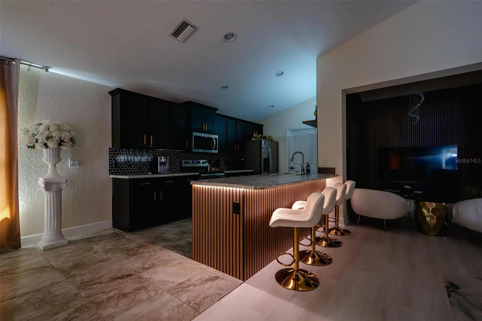 3524 BROWNWOOD TER