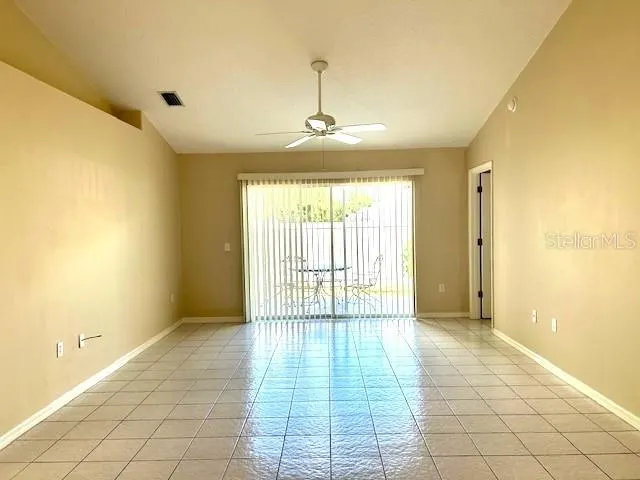 1602 SUMMER BREEZE WAY