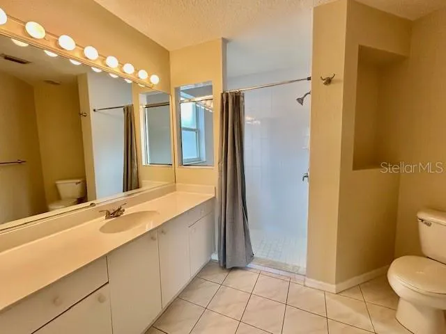 1602 SUMMER BREEZE WAY