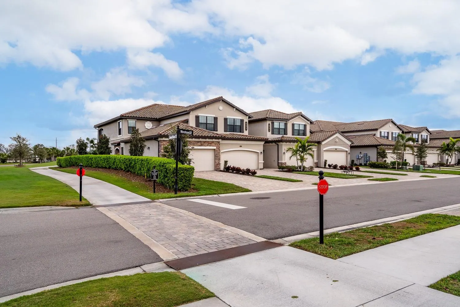 6005 WORSHAM LN #102, #102