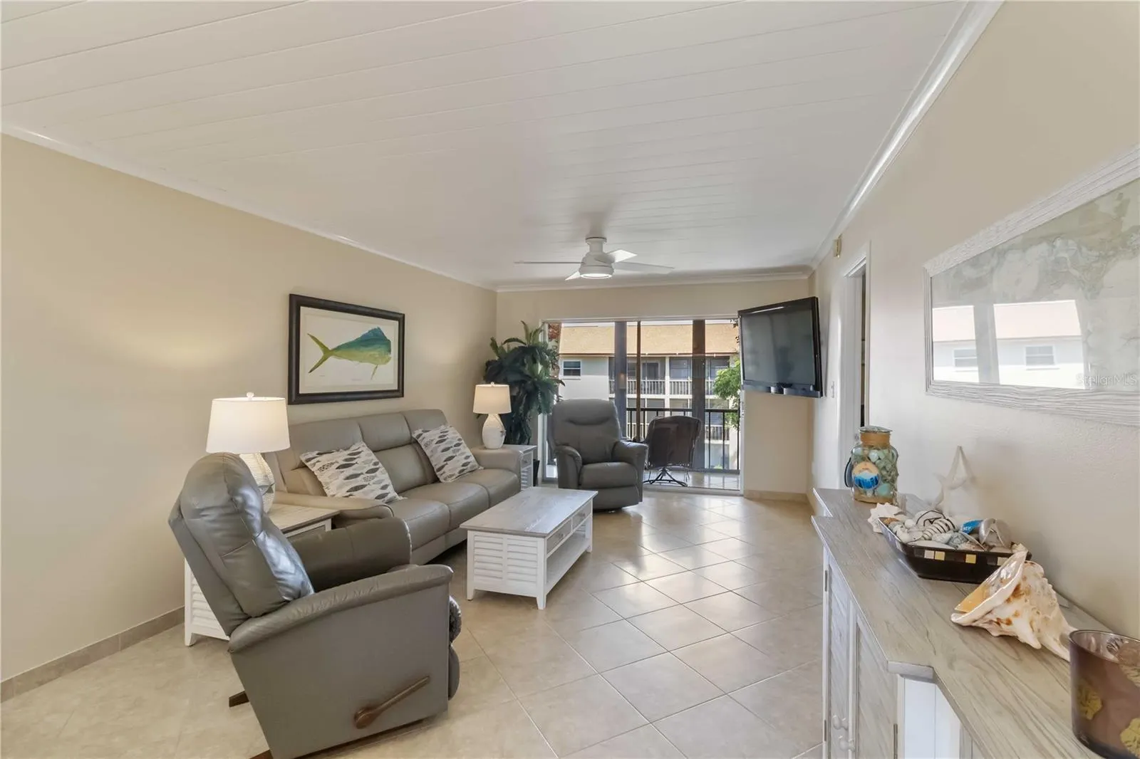 2240 STICKNEY POINT RD #238, #238