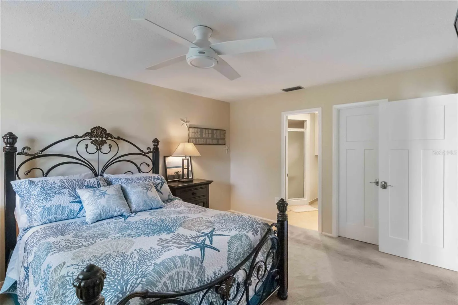 2240 STICKNEY POINT RD #238, #238