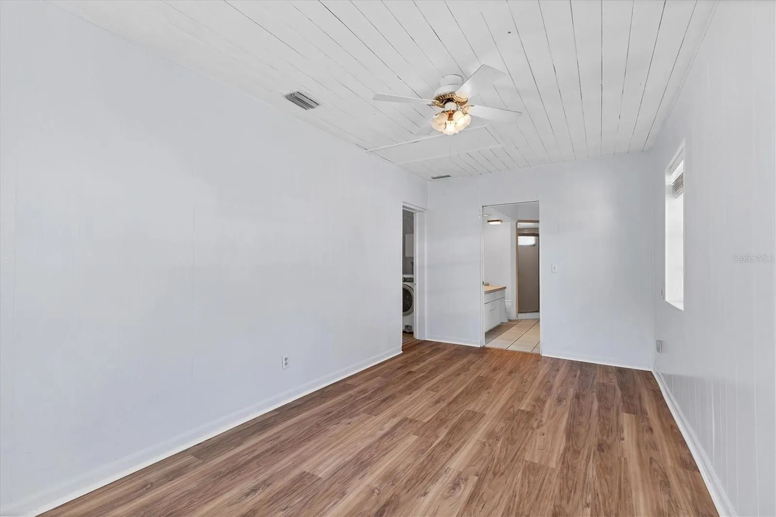 2803 10TH AVE W