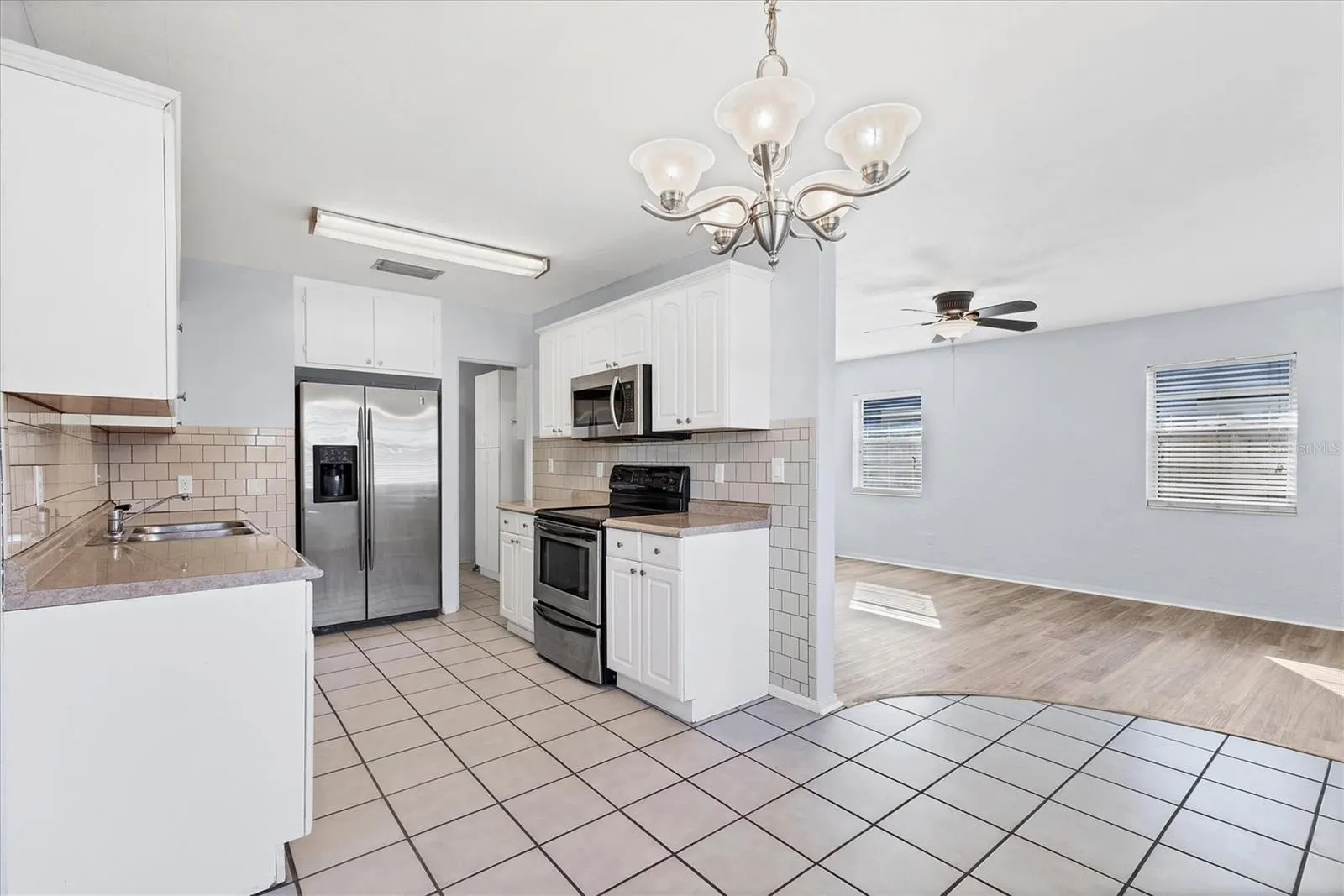 2803 10TH AVE W