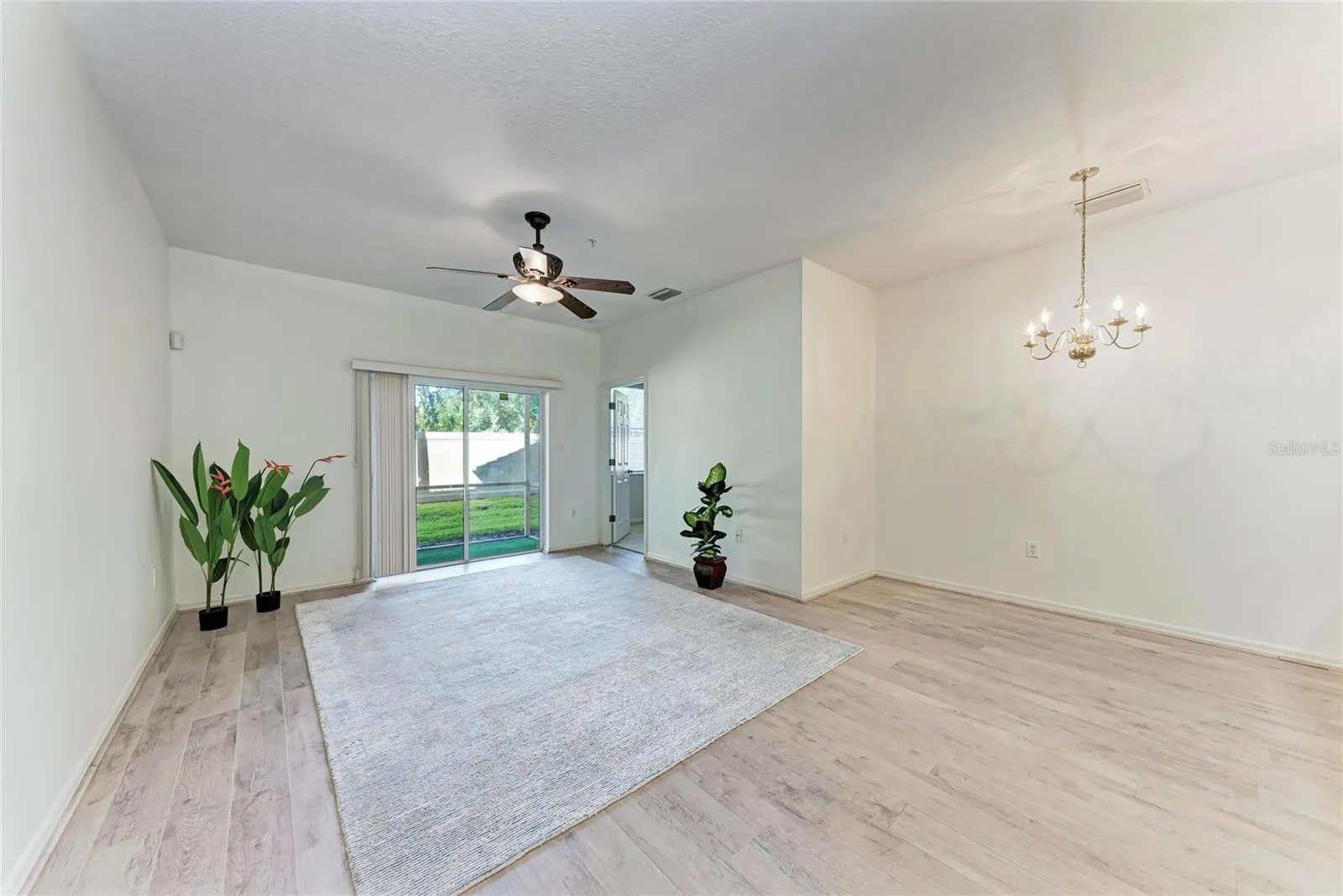 3823 PARKRIDGE CIR #1-101, #1-101