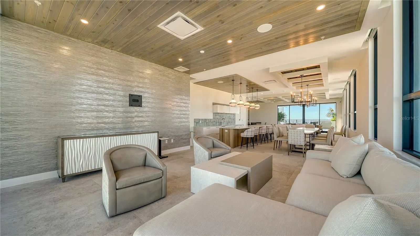 33 S PALM AVE #1702, #1702