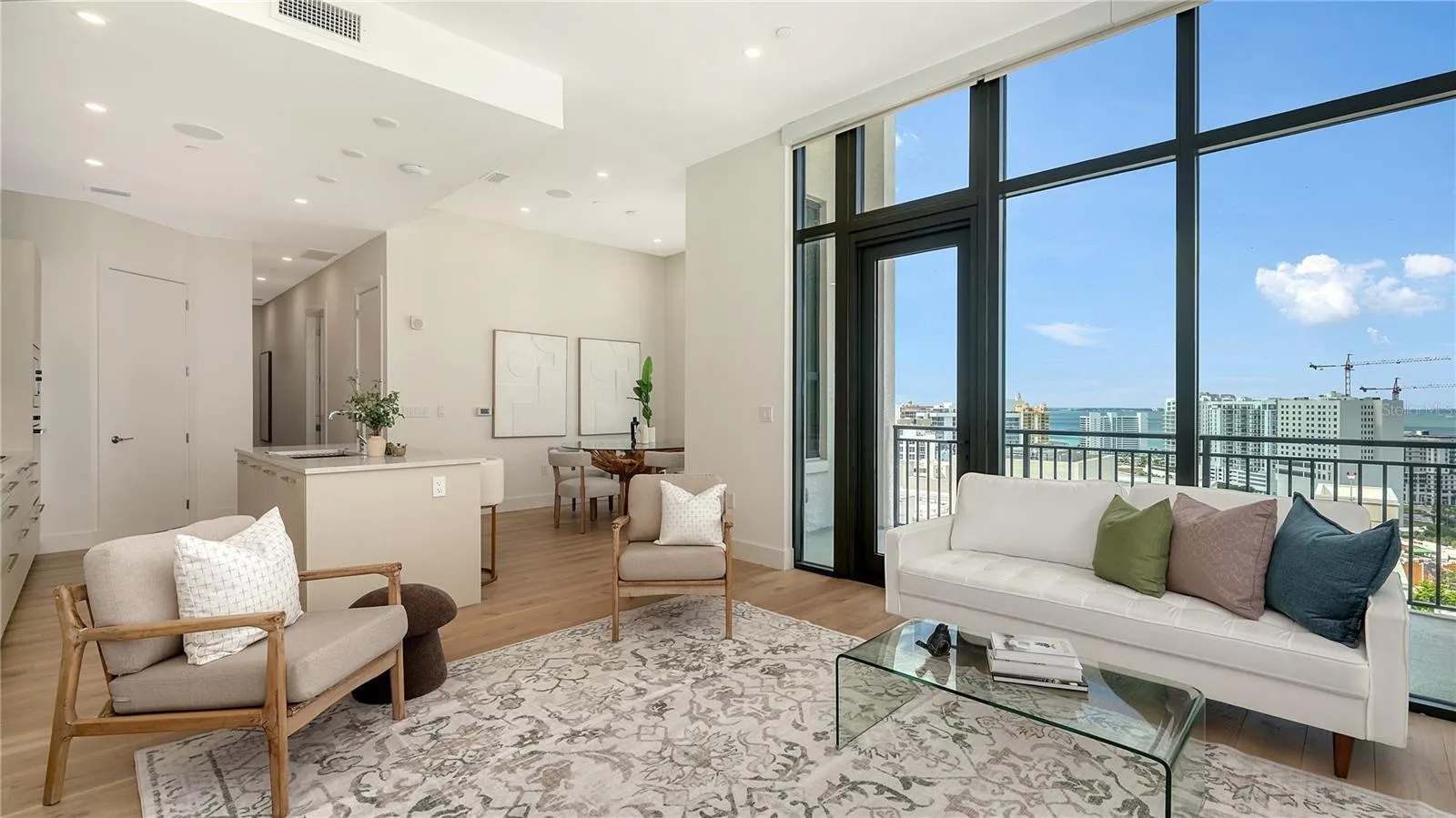 33 S PALM AVE #1702, #1702