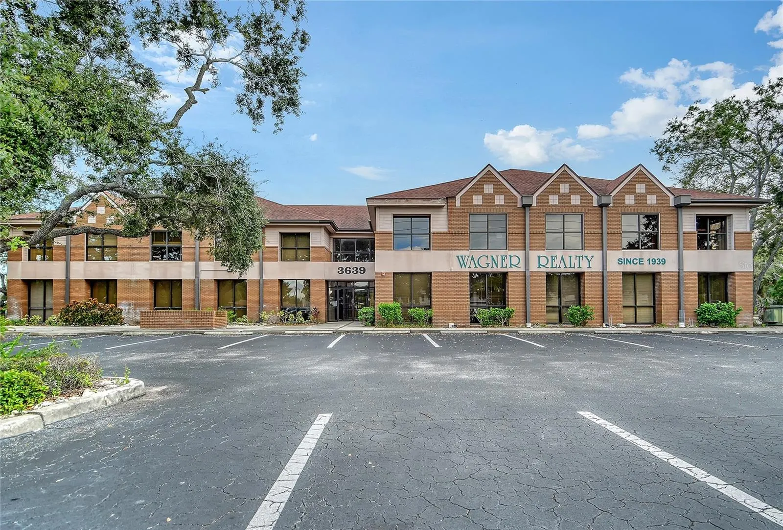 3639 CORTEZ RD W
