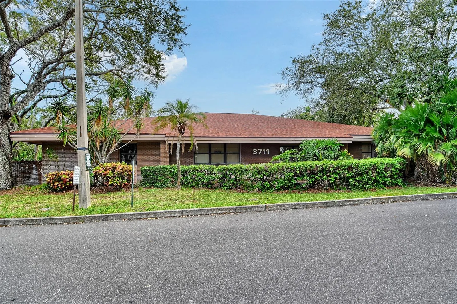 3639 CORTEZ RD W