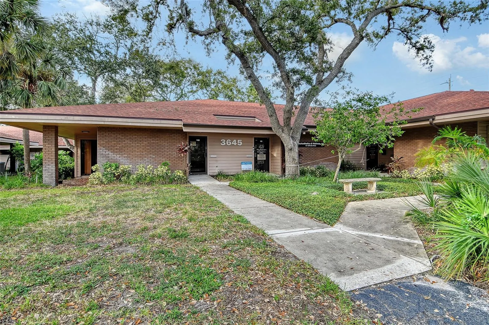 3639 CORTEZ RD W