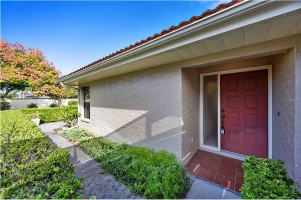 4581 LAKECREST PL #22, #22