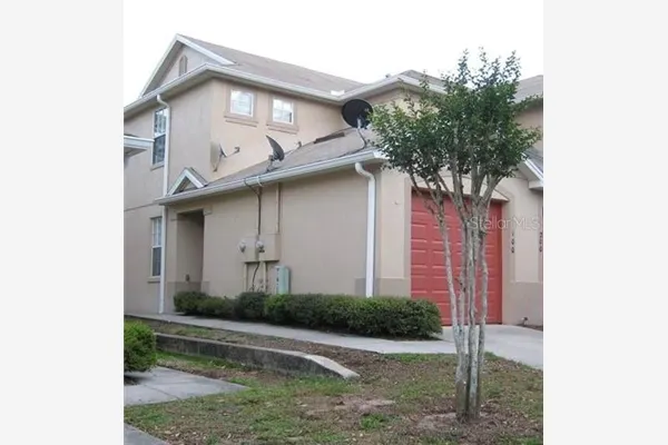 3650 OAKDALE CIR #100, #100