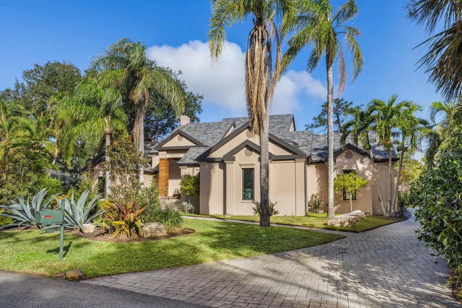 49 OSPREY POINT DR