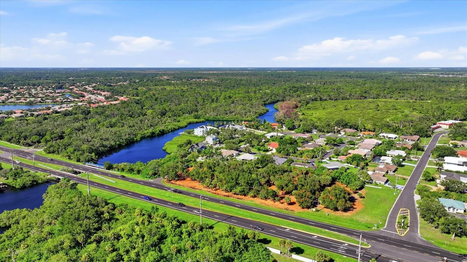 2099 S TAMIAMI TRL