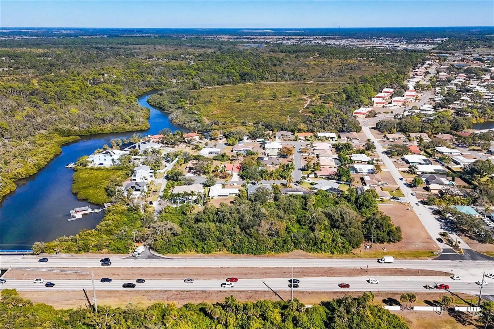 2099 S TAMIAMI TRL