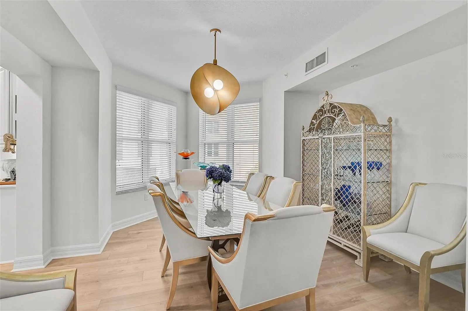 385 N POINT RD #304 #304