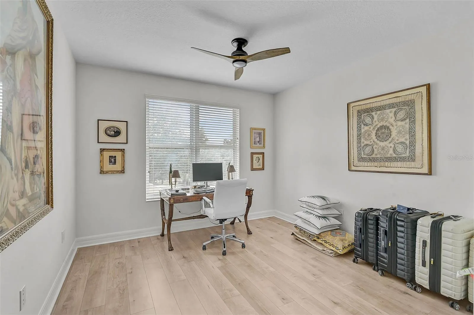 385 N POINT RD #304 #304
