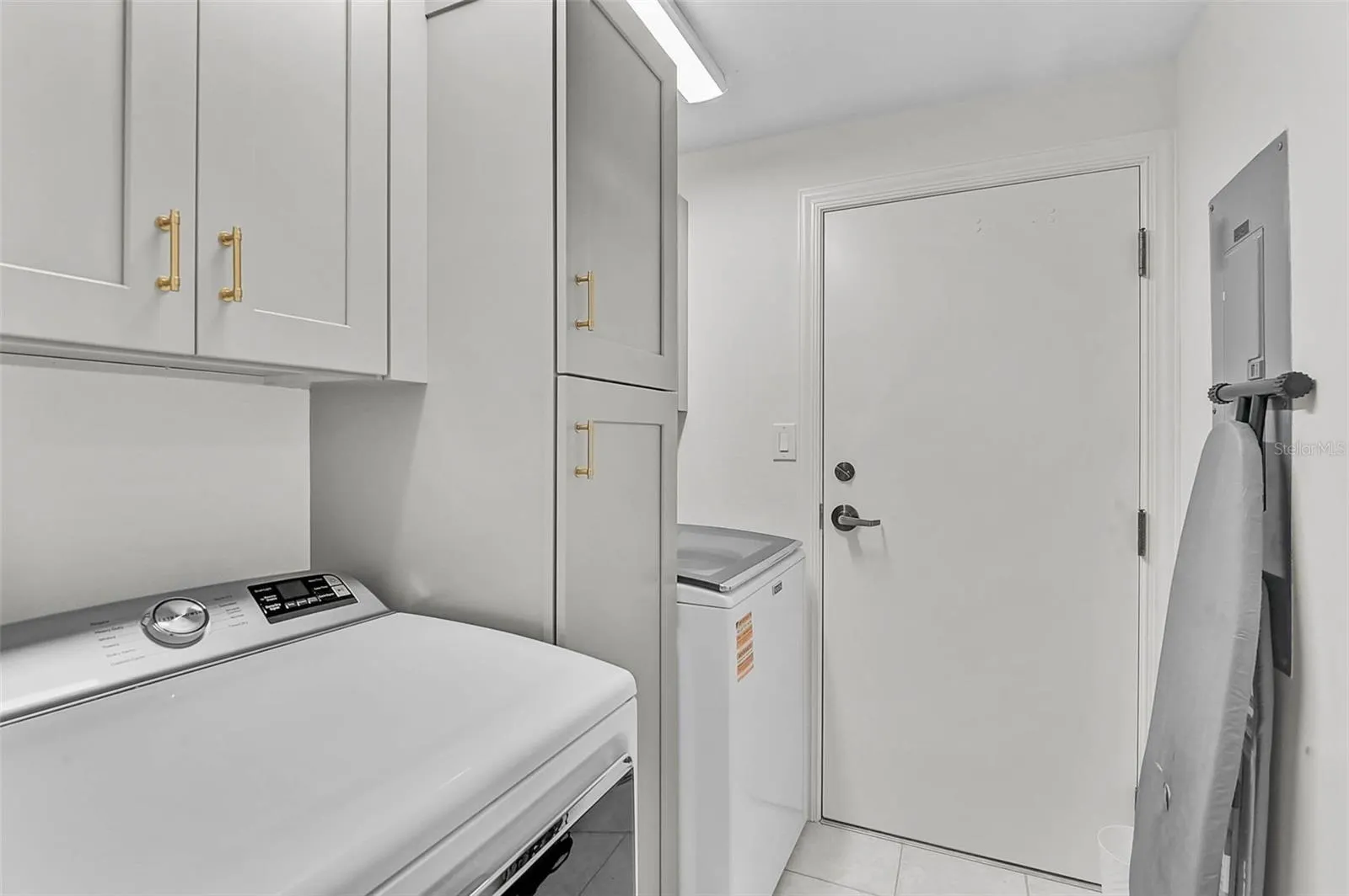 385 N POINT RD #304 #304
