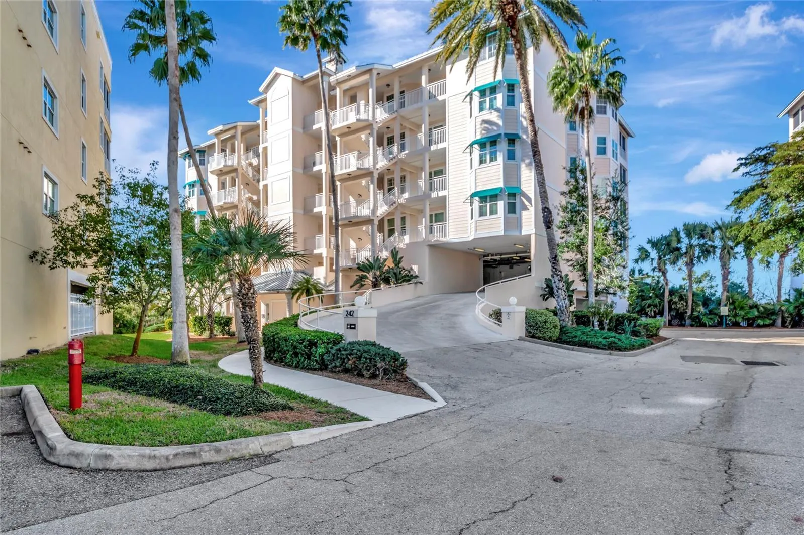 242 HIDDEN BAY DR #602 #602