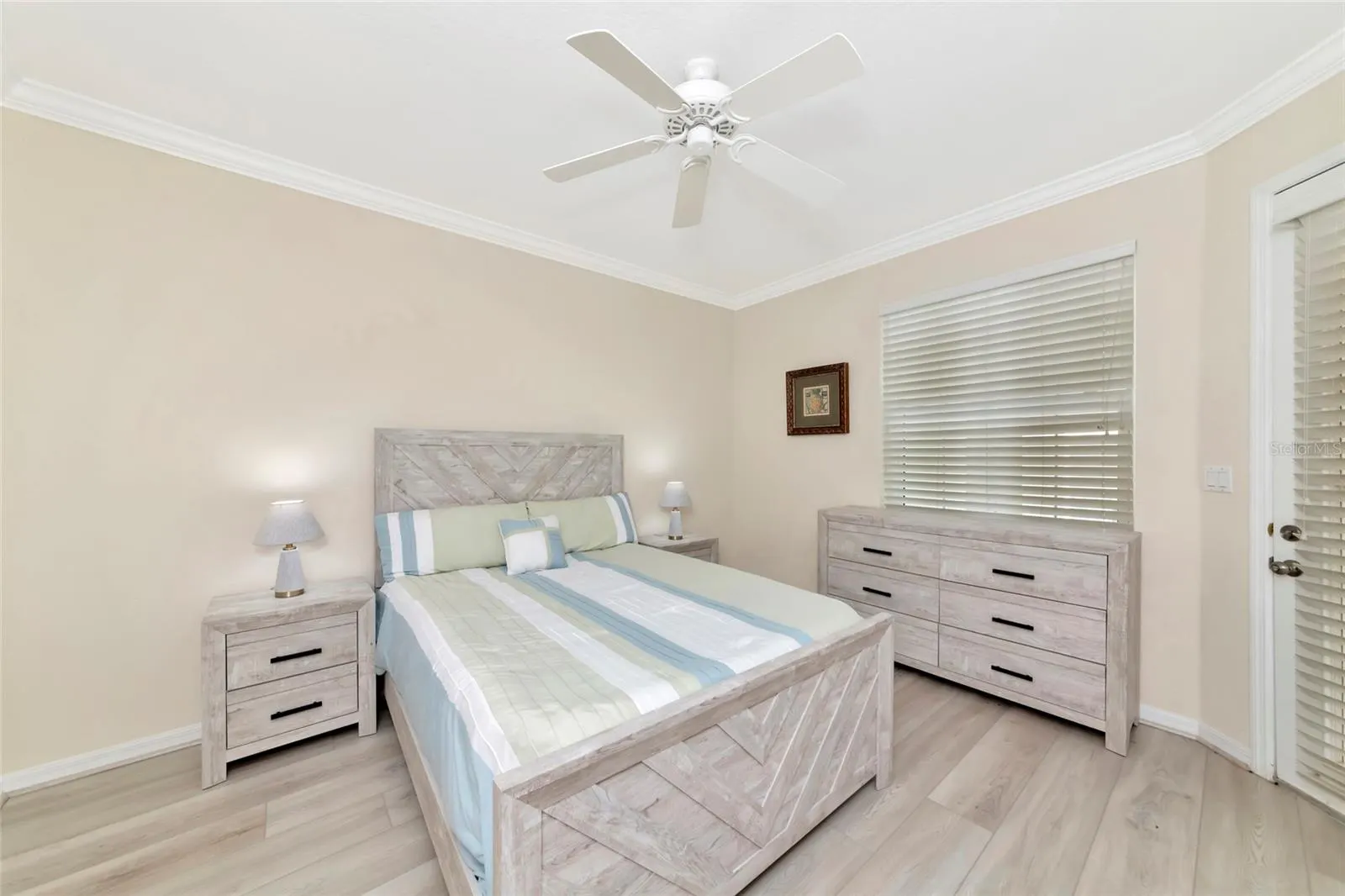 242 HIDDEN BAY DR #602 #602