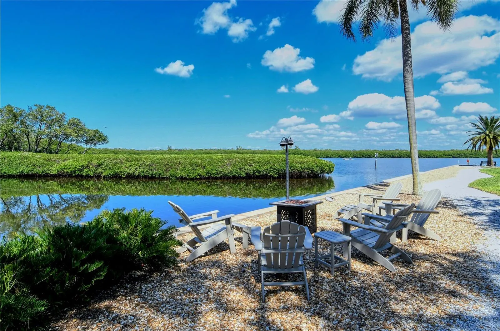 4750 GULF OF MEXICO DR #Villa 8 #Villa 8