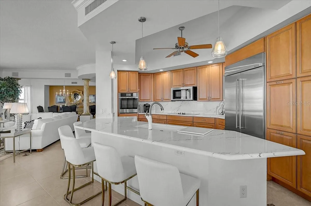 401 N POINT RD #1001 #1001