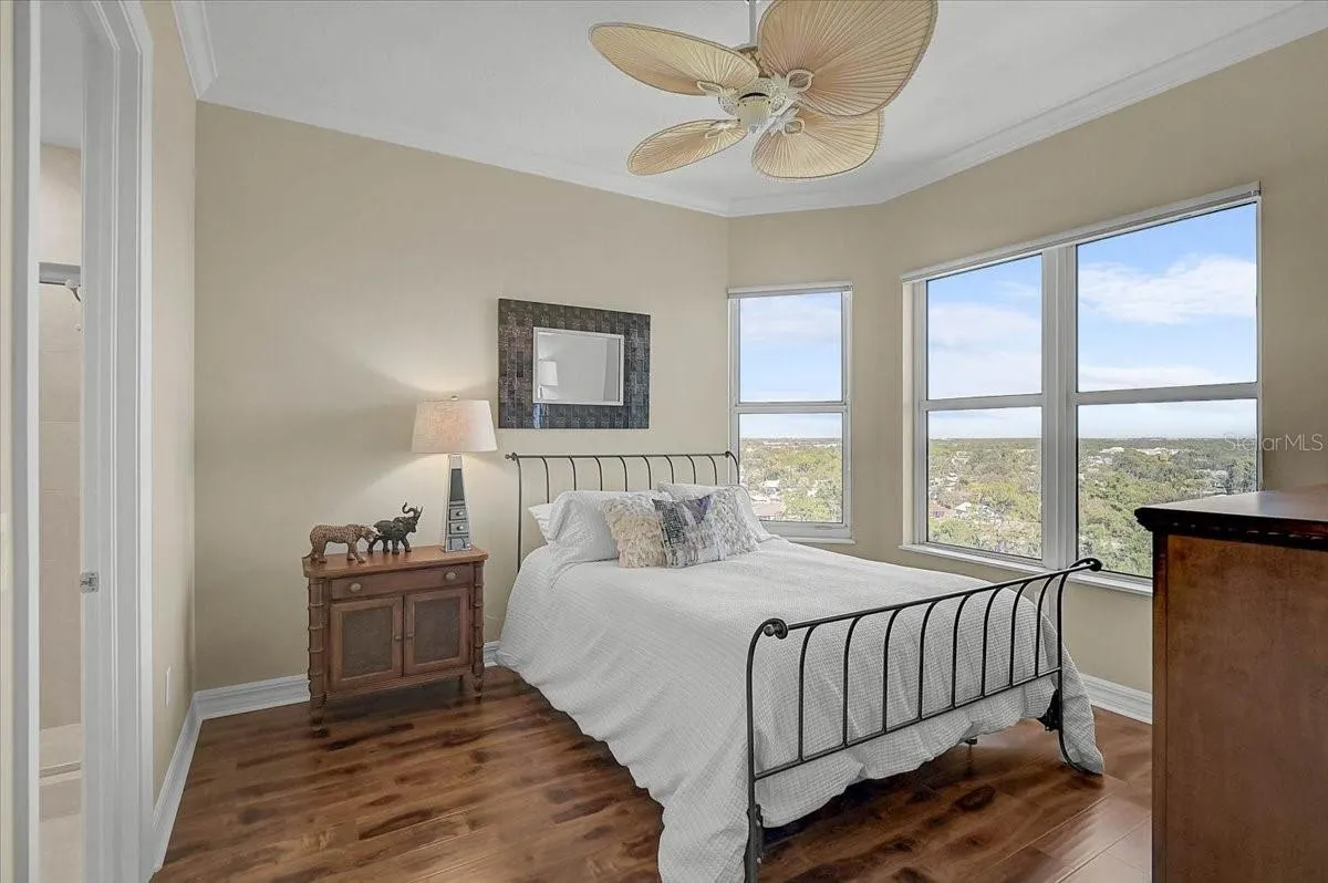 401 N POINT RD #1001 #1001