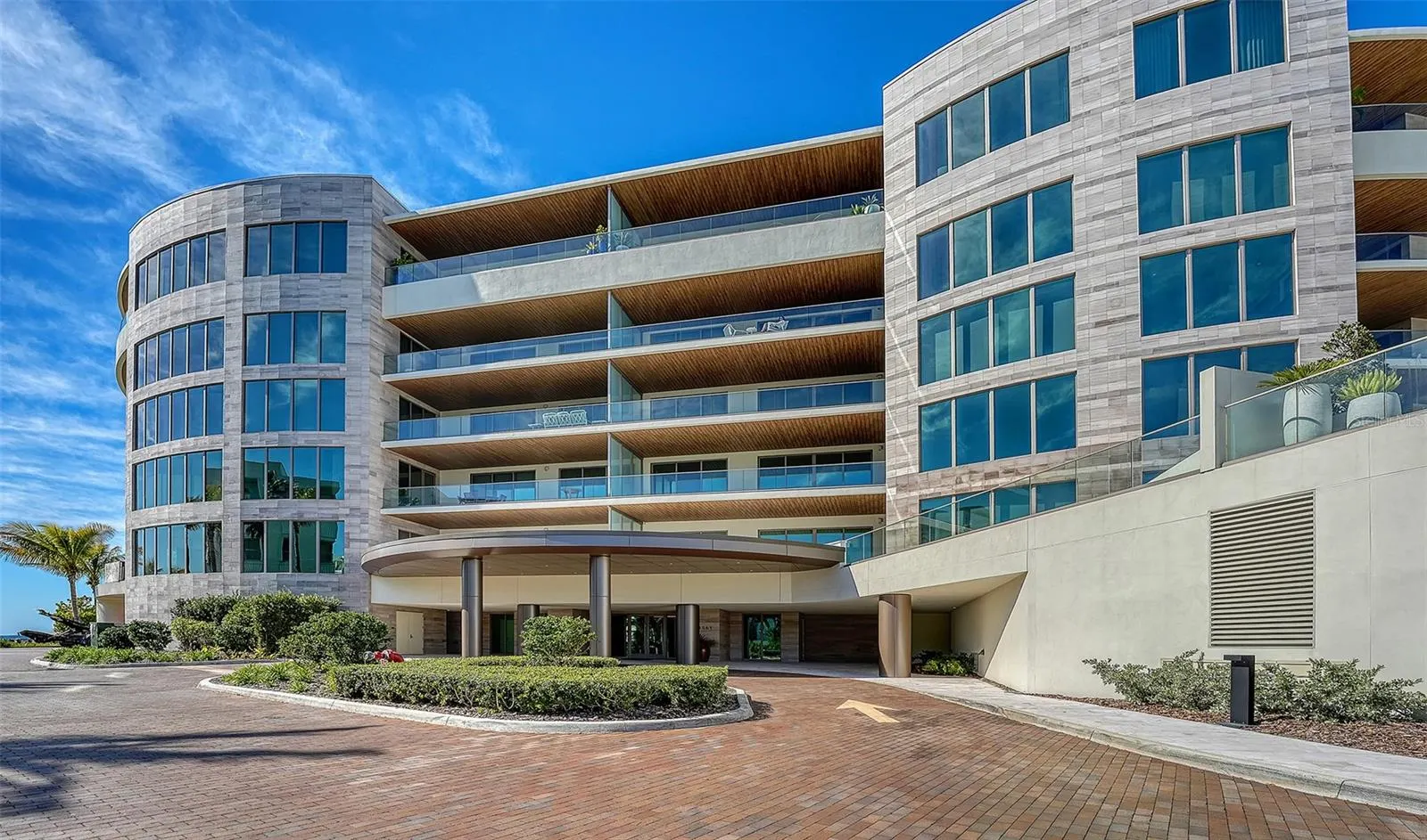1561 GULF OF MEXICO DR #404 #404