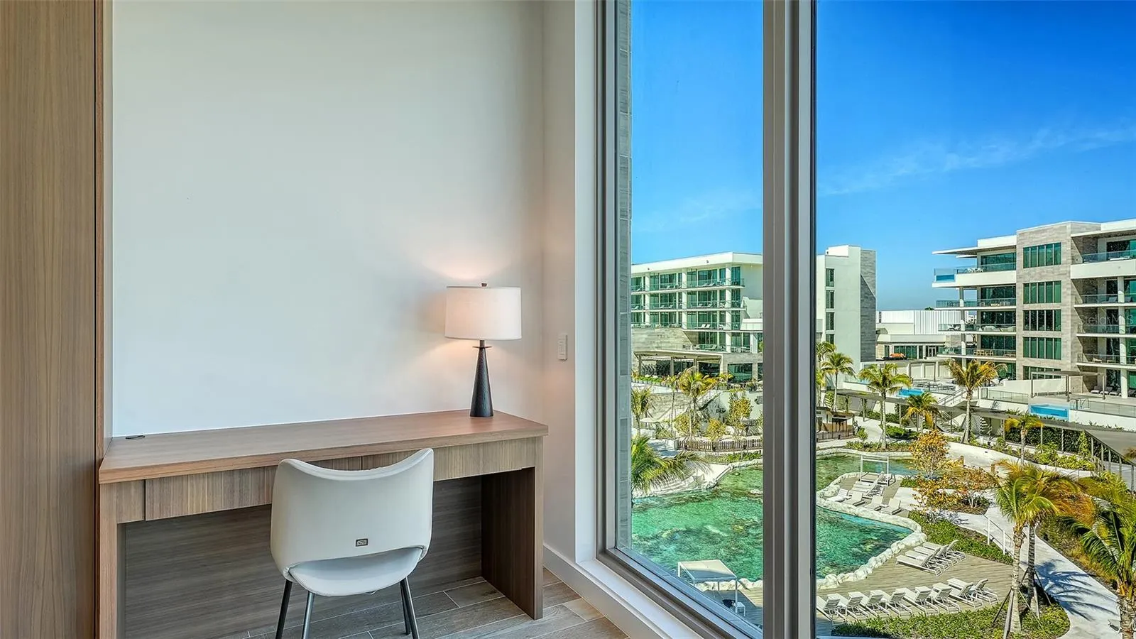 1561 GULF OF MEXICO DR #404 #404