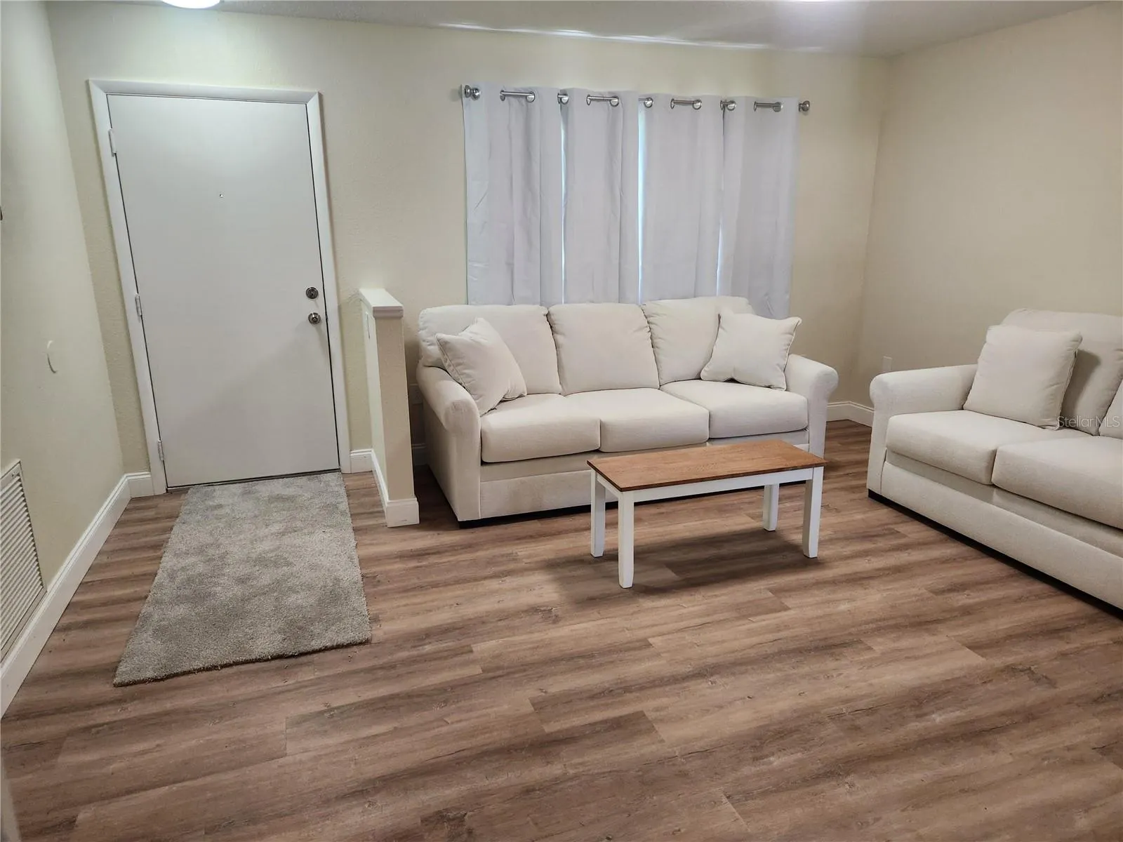 1652 SW HARLEM CIR