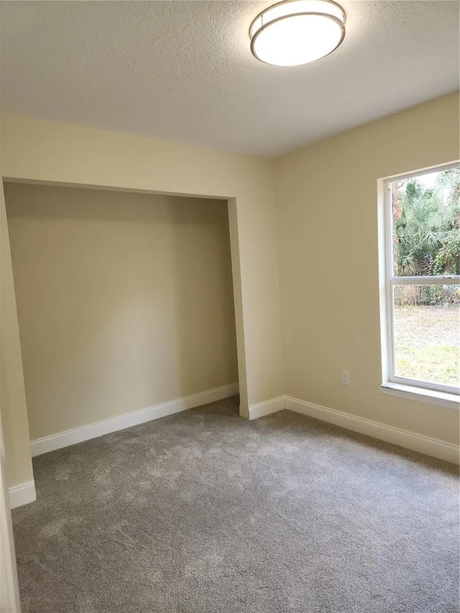 1652 SW HARLEM CIR