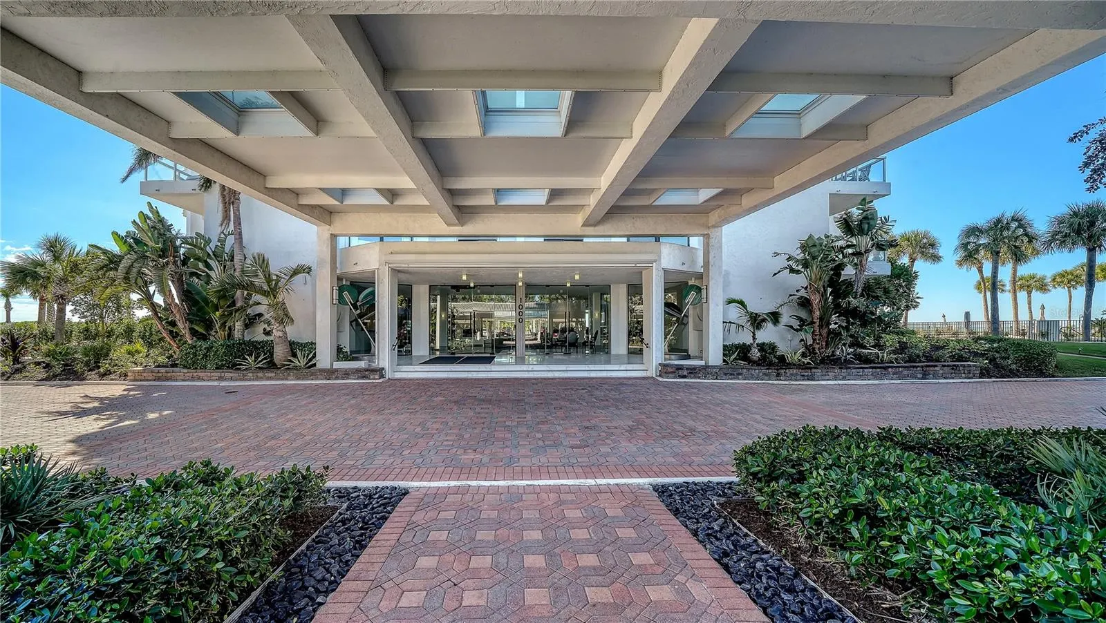 1000 LONGBOAT CLUB RD #304 #304