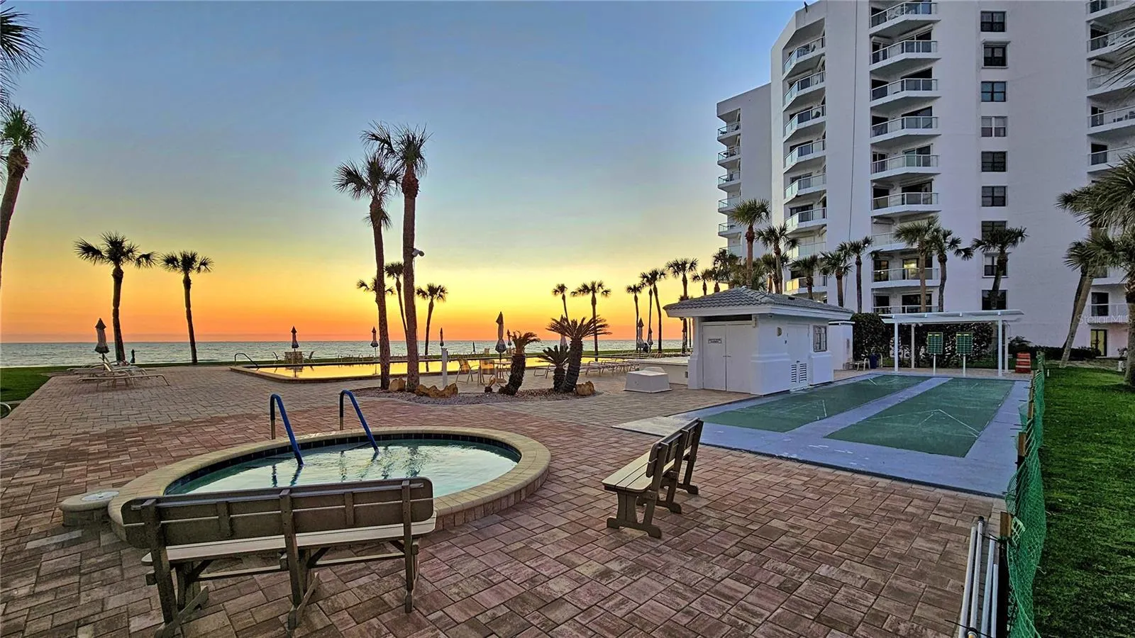 1000 LONGBOAT CLUB RD #304 #304