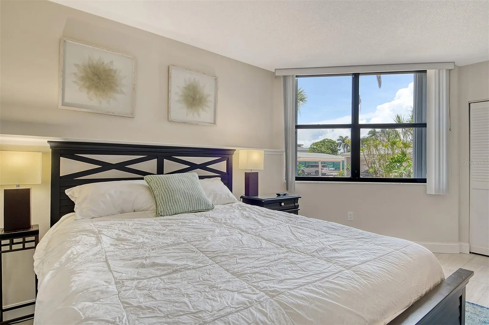 1000 LONGBOAT CLUB RD #304 #304
