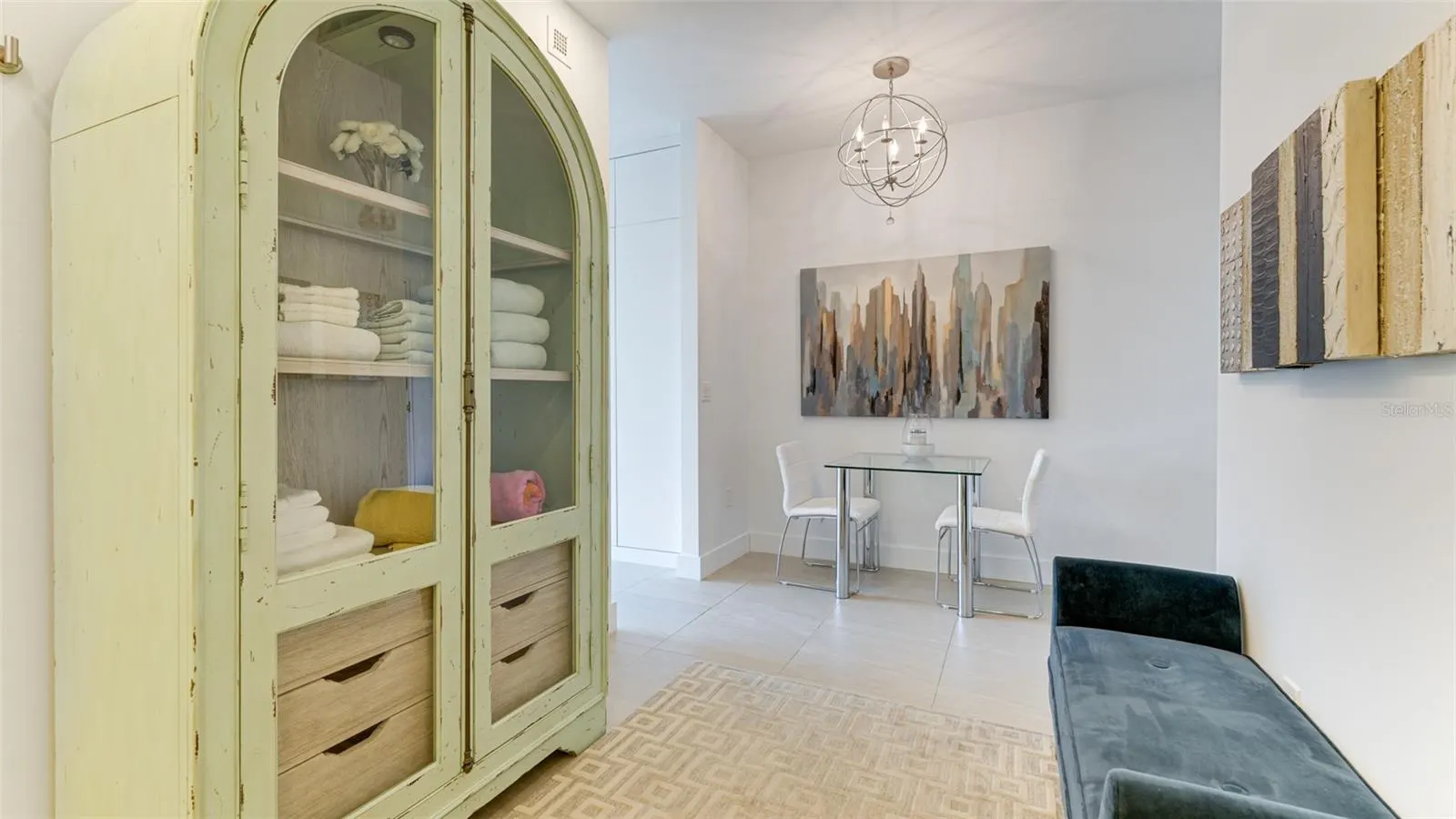 51 MACEWEN DR #5 #5